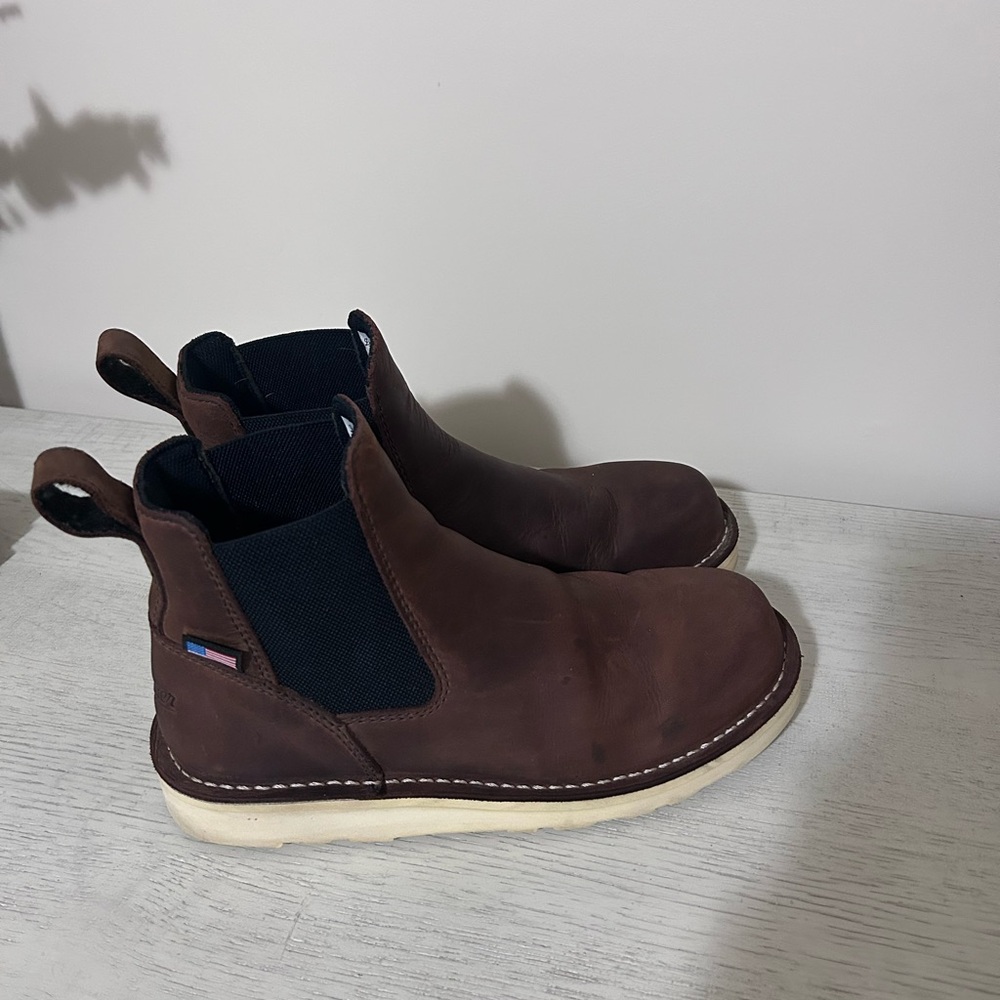Danner Bull Run Chelsea Boots